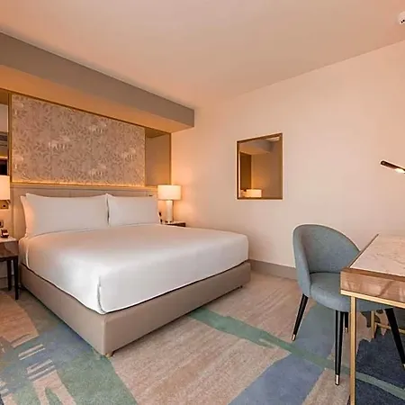 Legacy Cascais, Curio Collection By Hilton Hotel
