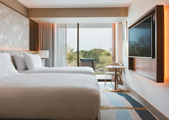 Legacy Cascais, Curio Collection By Hilton