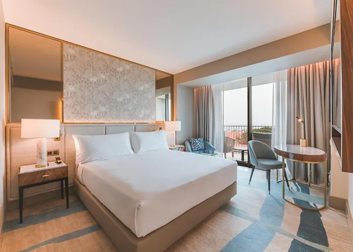 Legacy Cascais, Curio Collection By Hilton Cascais