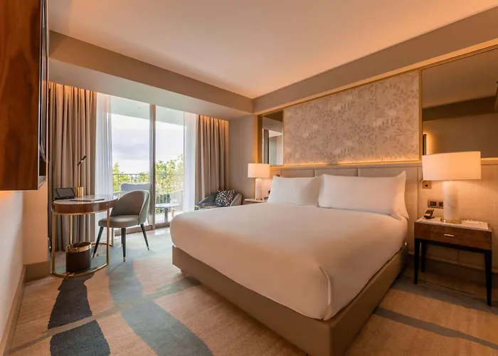 Hotel Legacy Cascais, Curio Collection By Hilton