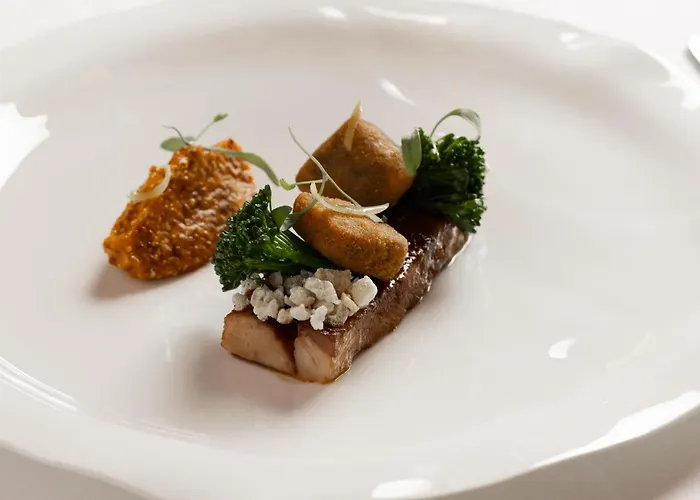 Legacy Cascais, Curio Collection By Hilton Hotel