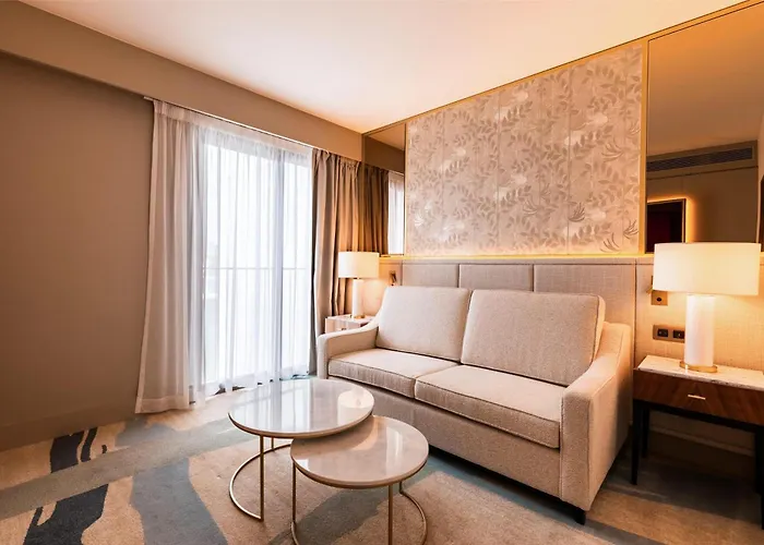 Legacy Cascais, Curio Collection By Hilton 4*