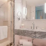 Hotel Legacy Cascais, Curio Collection By Hilton