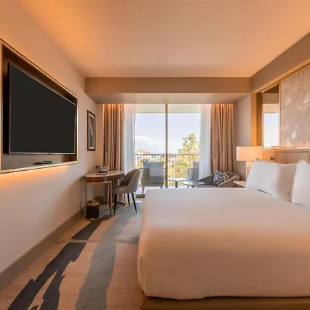 Legacy Cascais, Curio Collection By Hilton