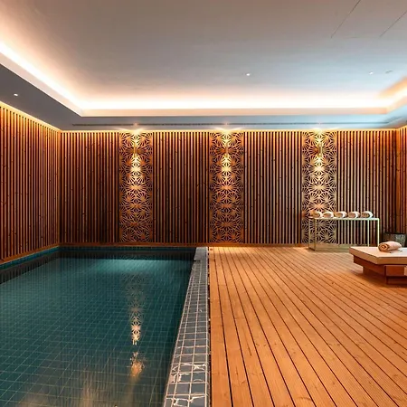 Legacy Cascais, Curio Collection By Hilton 4*