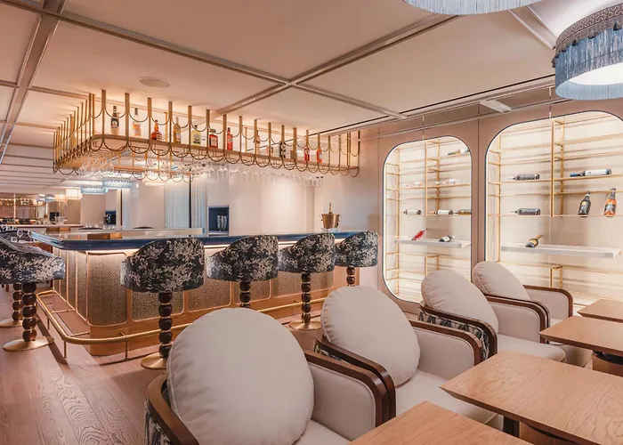 Legacy Cascais, Curio Collection By Hilton Hotel