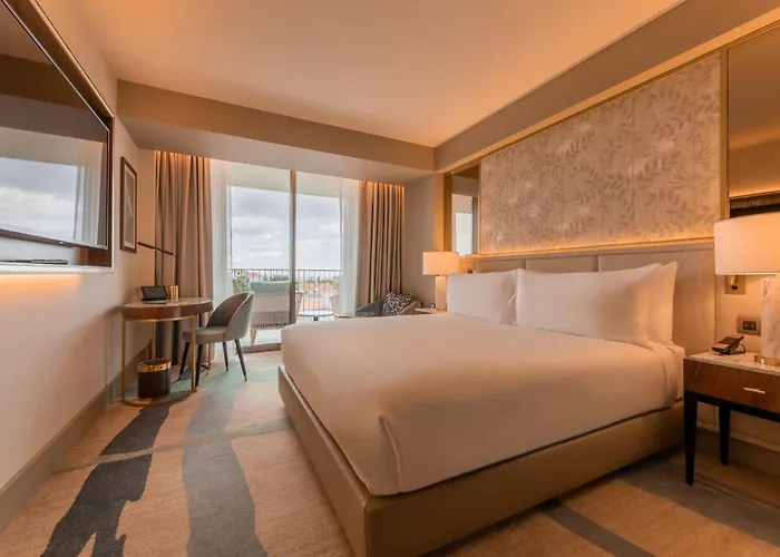 Legacy Cascais, Curio Collection By Hilton 4*